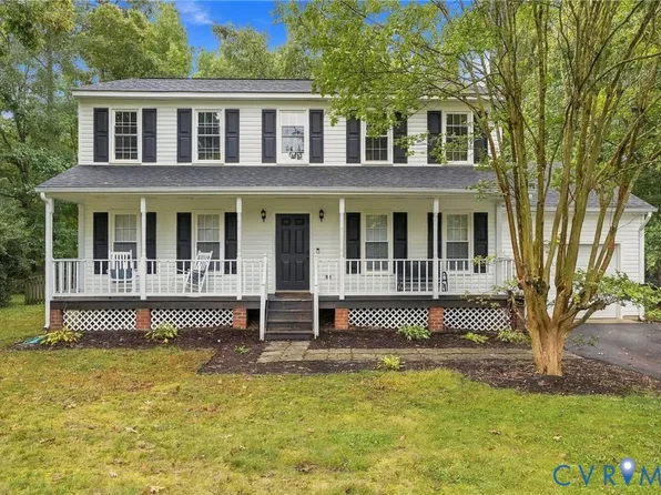 8224 Ferdinand Ln, Midlothian, VA 23112