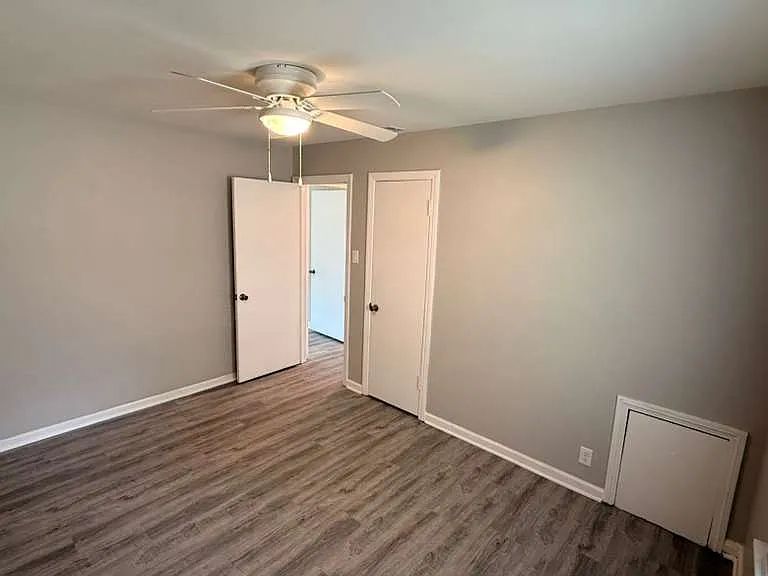 14823 Oak St — Photo 19
