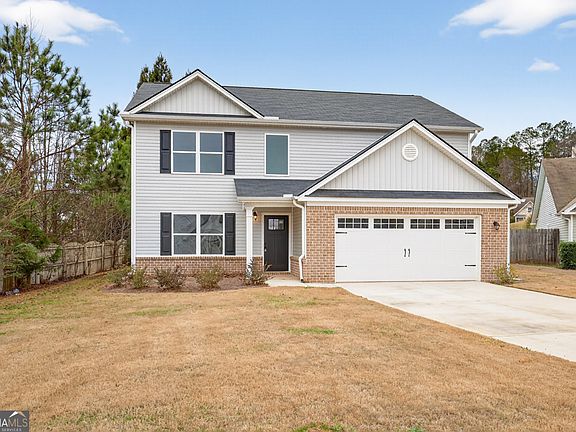 3rd image of 332 Jameston Dr