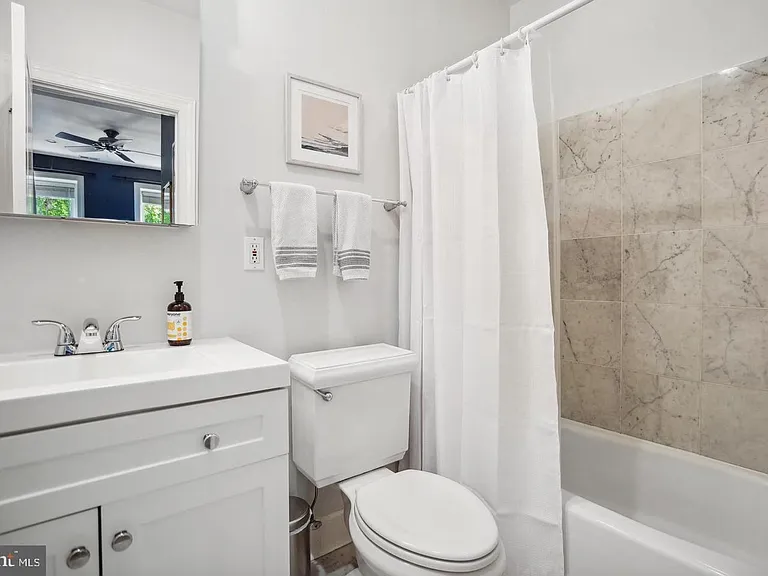 1324 Euclid St NW #103 — Photo 16