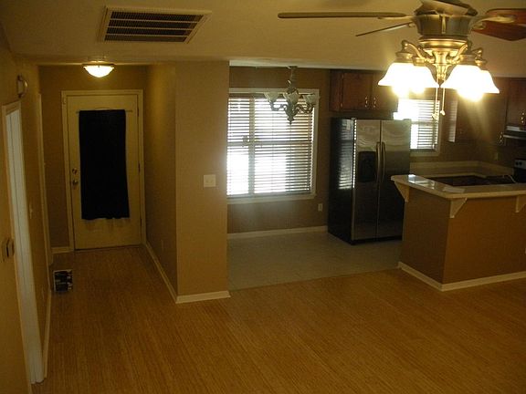 Foyer, Eat-In Kitchen, Great Room