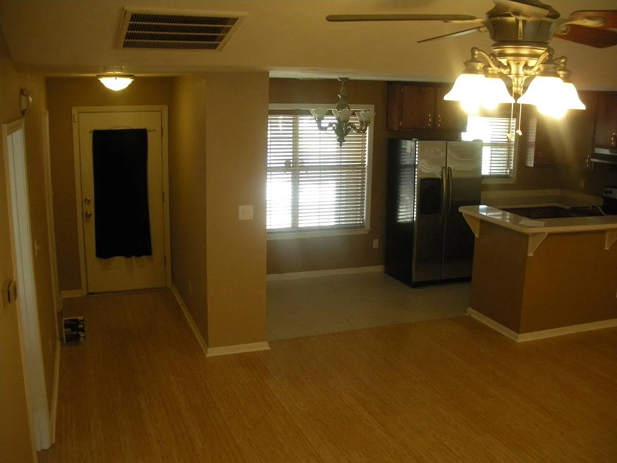 Foyer, Eat-In Kitchen, Great Room - 1685 Martin Luther King Blvd