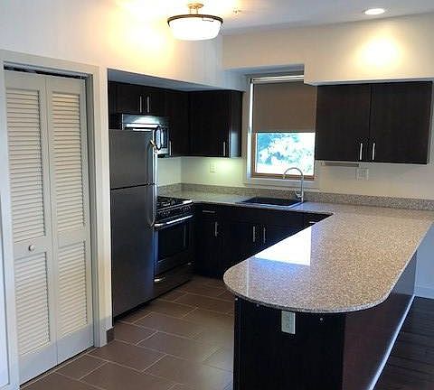 5th image of 468 Delaware Ave APT 303