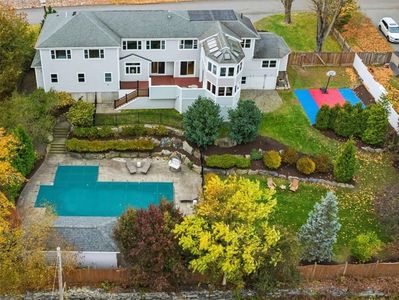 21 Crestwood Rd, Warwick, RI, 02886