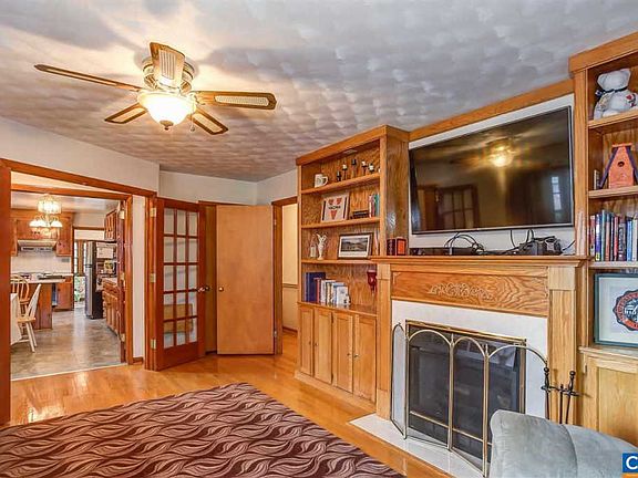 3rd image of 6505 Hillsboro Ln