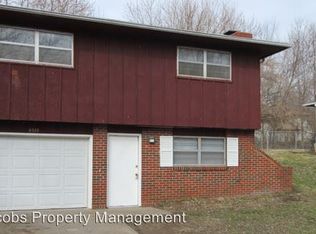 4329-4331 W Bethany Dr, Columbia, MO 65203