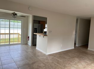 86 Locker St, Beachwood, NJ 08722