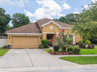 634 Limona Woods Dr, Brandon, FL 33510