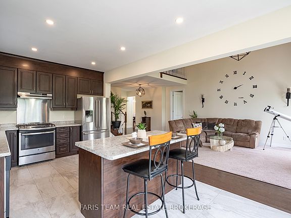 5th image of 113 Allegra Dr