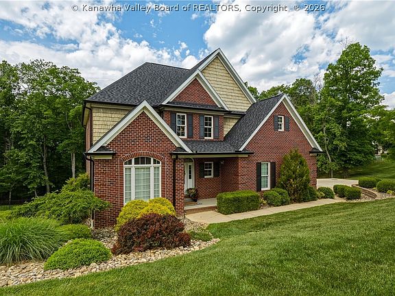 2nd image of 121 Mandy Dr