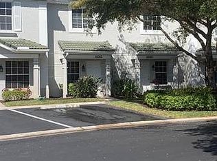 10082 Spyglass Hill Ln, Fort Myers, FL 33966