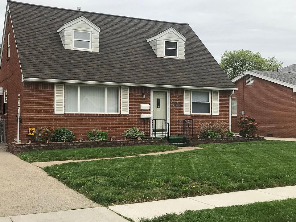 1st image of 1941 Belvoir Dr