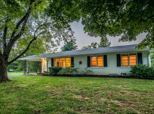 1120 Timothy Dr, Frankfort, KY 40601