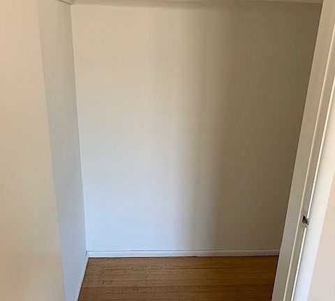 5th image of 211 S Baldwin Ave #B