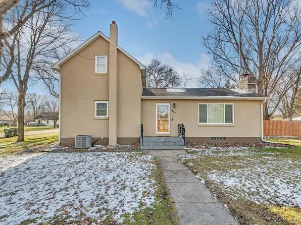 417 1st St NW, Richmond, MN 56368