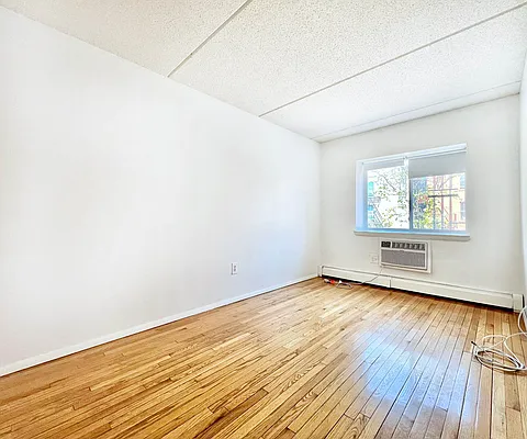 Rented by Corcoran | media 15