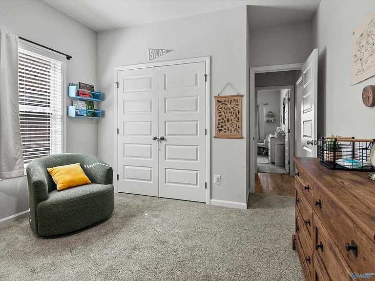 209 Allegro Cir — Photo 21
