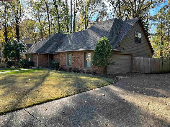 4th image of 2419 Windy Oaks Dr