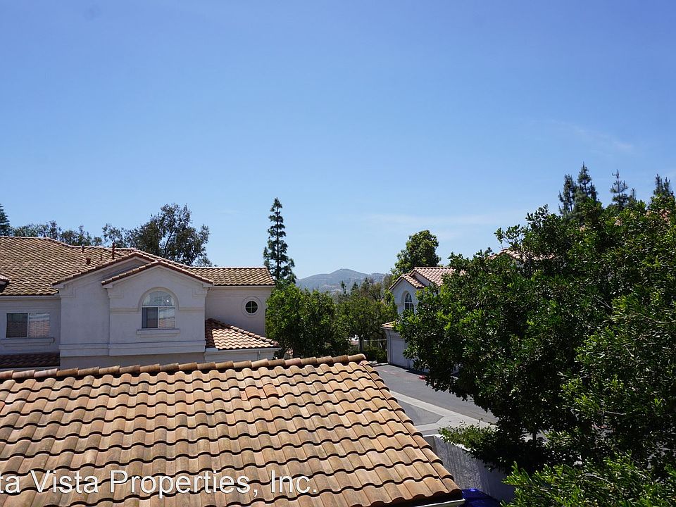 1st image of 1887 Matin Cir Unit 213