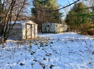 5080 Degantown Rd, Gillett, WI 54124
