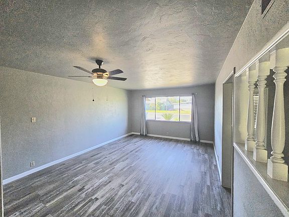 5th image of 211 E Gail Avenue