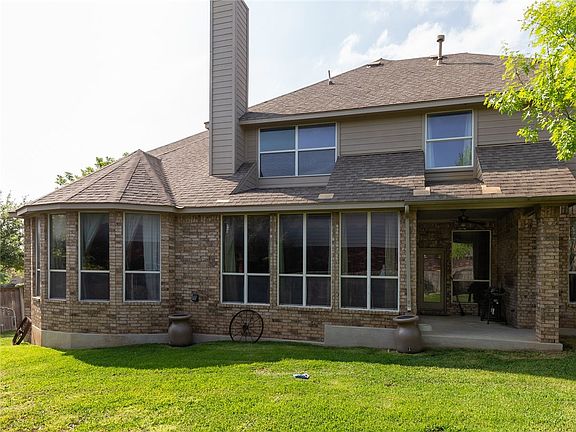 2nd image of 1117 Hillridge Dr