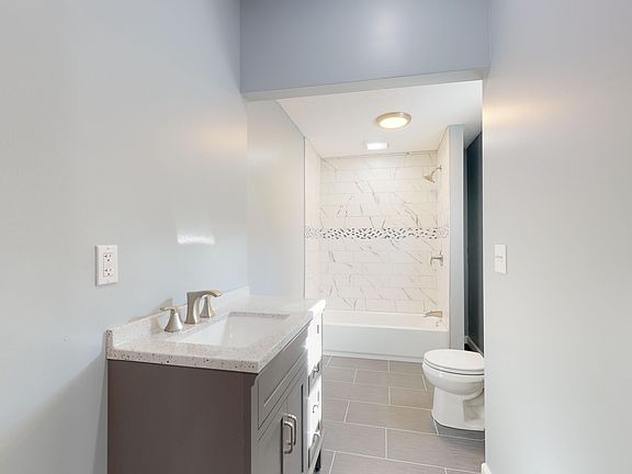 3rd image of 420 Borland St