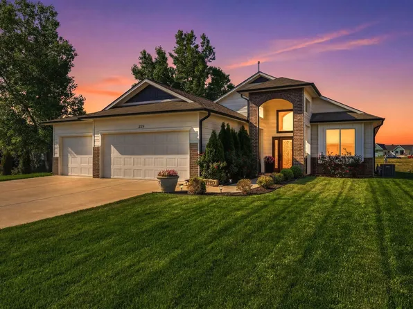 229 Lakeside Dr, Cheney, KS 67025