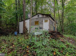 63 E Trails Rd, Airville, PA 17302