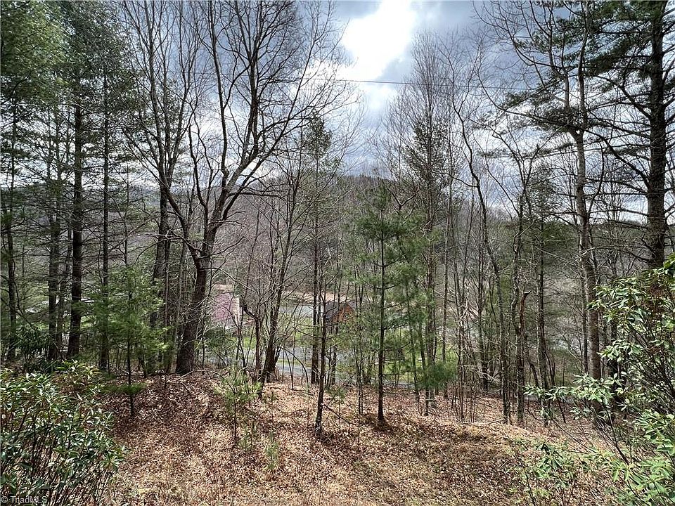 1st image of LOT 40 Huntsman Ct Lot 40