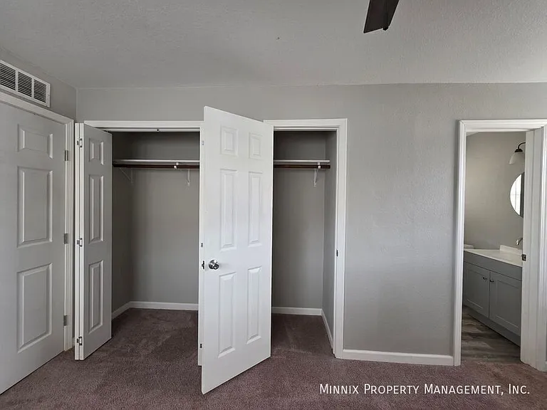 4603 Mercedes Dr — Photo 12