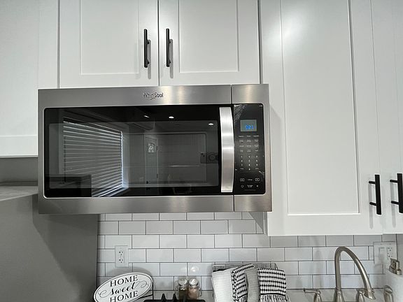 5th image of 14631 Cullen St