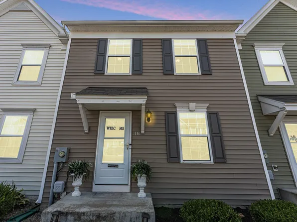 18 Stafford Cir, Fairmont, WV 26554