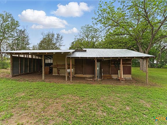 4th image of 280 Wildflower Ln