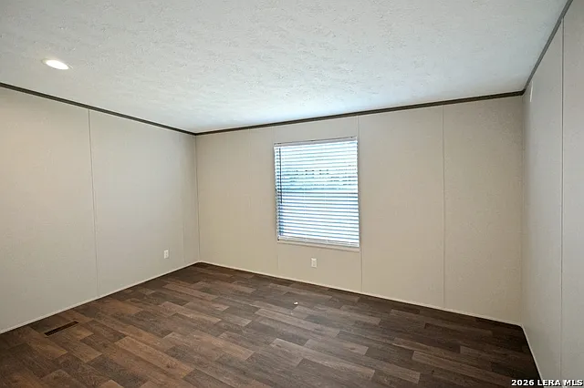 1358 Bartels Ct — Photo 10