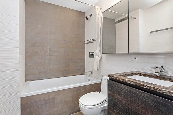 Rented by Douglas Elliman | media 17