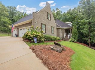 1456 Lee Road 2204, Smiths Station, AL 36877