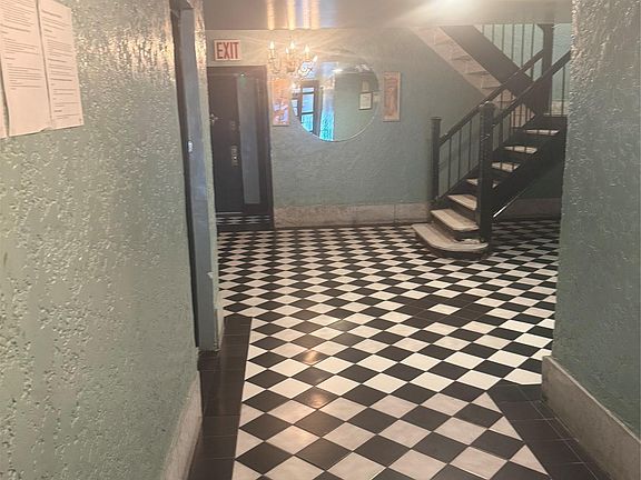 4th image of 724 E 216 Street #2C