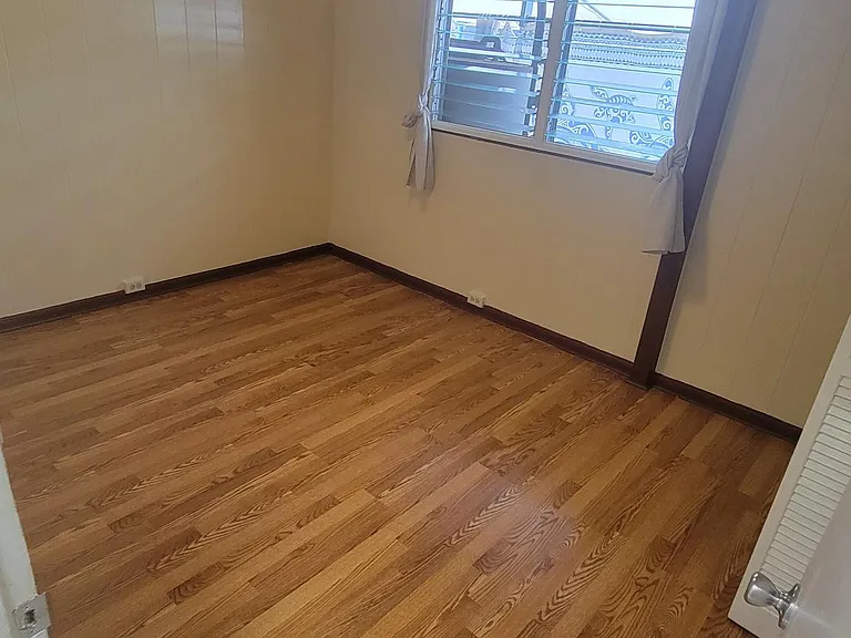 1327 Keolu Dr #B — Photo 16