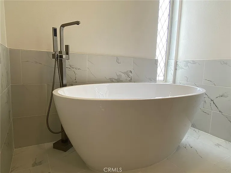 2072 Maverick Cir — Photo 20