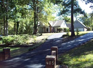 415 Village Pkwy, Southaven, MS 38671