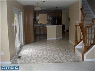 2nd image of 116 Berry Dr