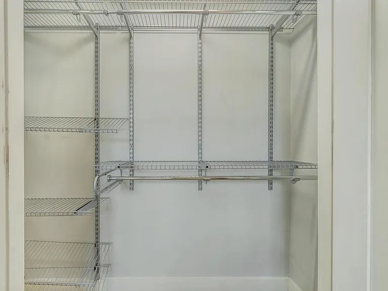 1516 K St SE #2D — Photo 8