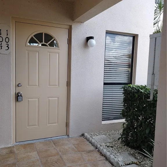 1069 Villa Dr #B103 — Photo 3