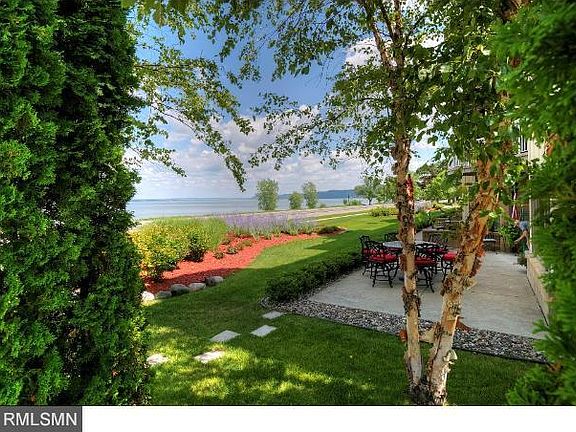 2nd image of 900 S Lakeshore Dr
