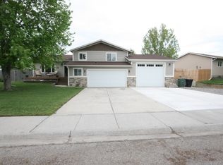 657 Oasis Dr, Billings, MT 59105