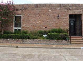 4068 Breakwood Dr, Houston, TX 77025