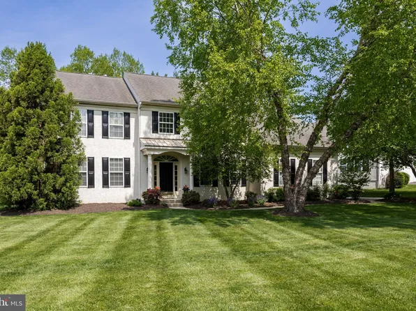 410 Partridgeberry Ln, Chester Springs, PA 19425