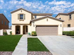 1519 Rose Quartz Ln, Beaumont, CA 92223