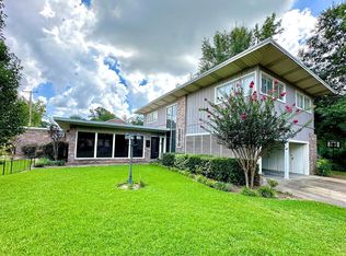 701 Lakeshore Dr, McComb, MS 39648